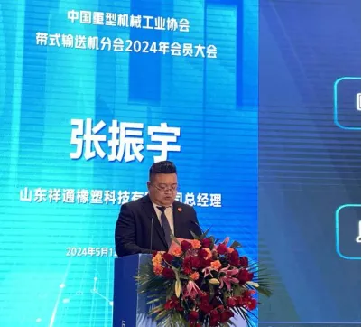 邻居姐姐半夜舔我日韩av